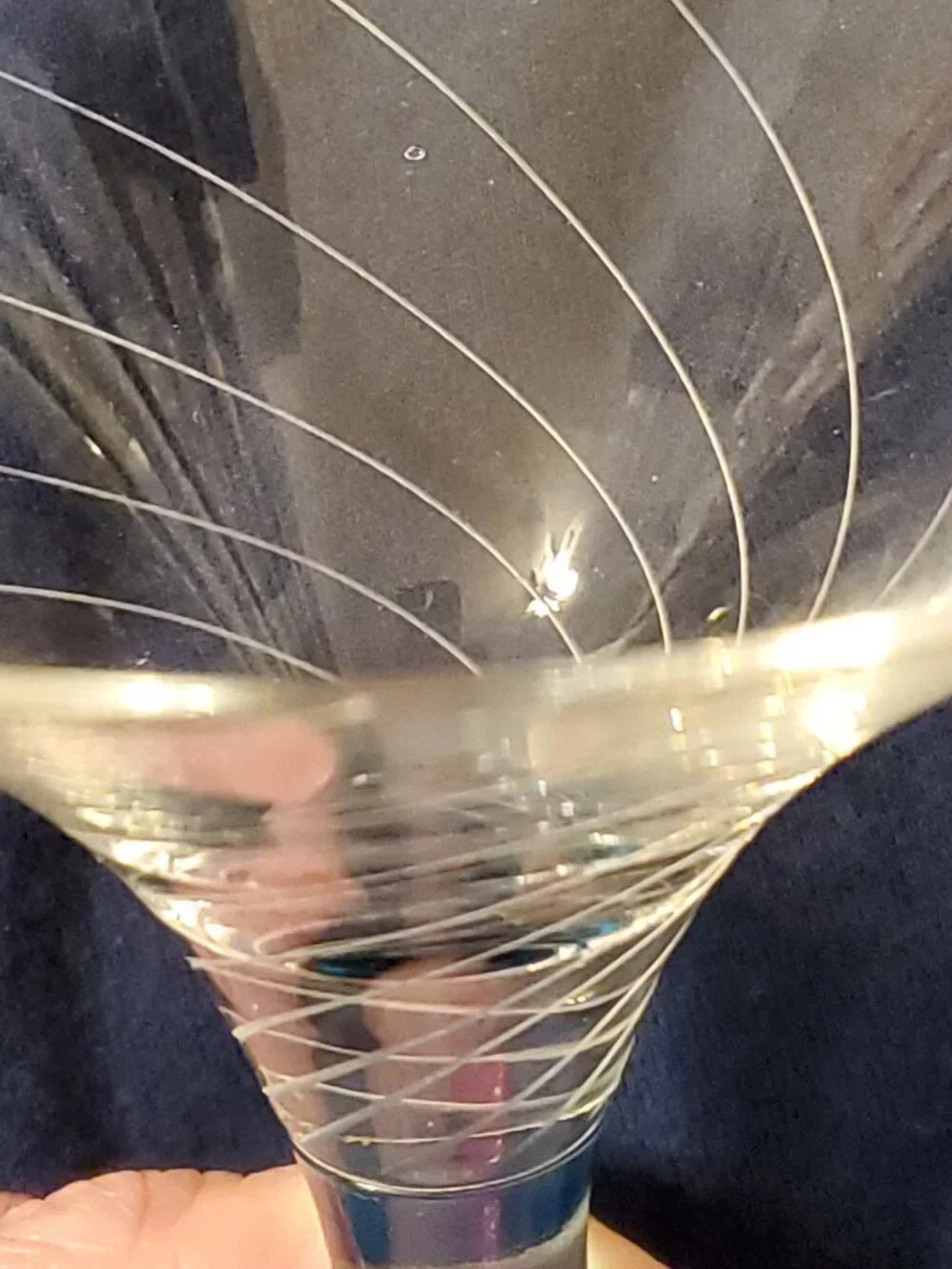 1 Beautiful Vintage blue /clear martini glass with swirl patter Must see photos